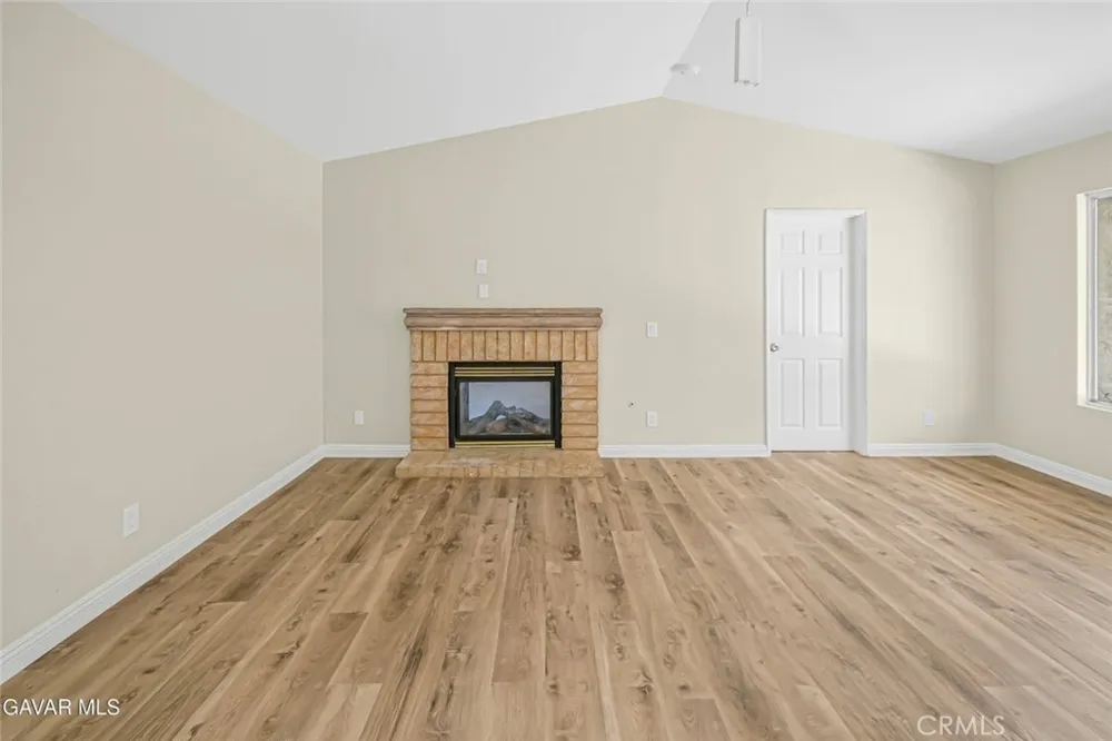 2810 Juniper Drive Palmdale, CA 93550