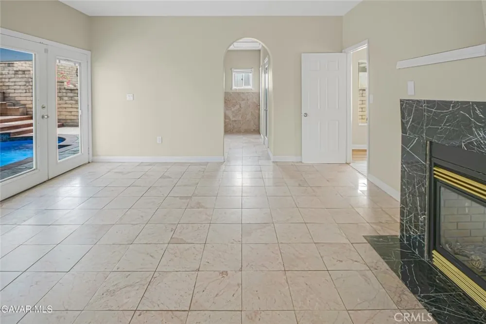 2810 Juniper Drive Palmdale, CA 93550