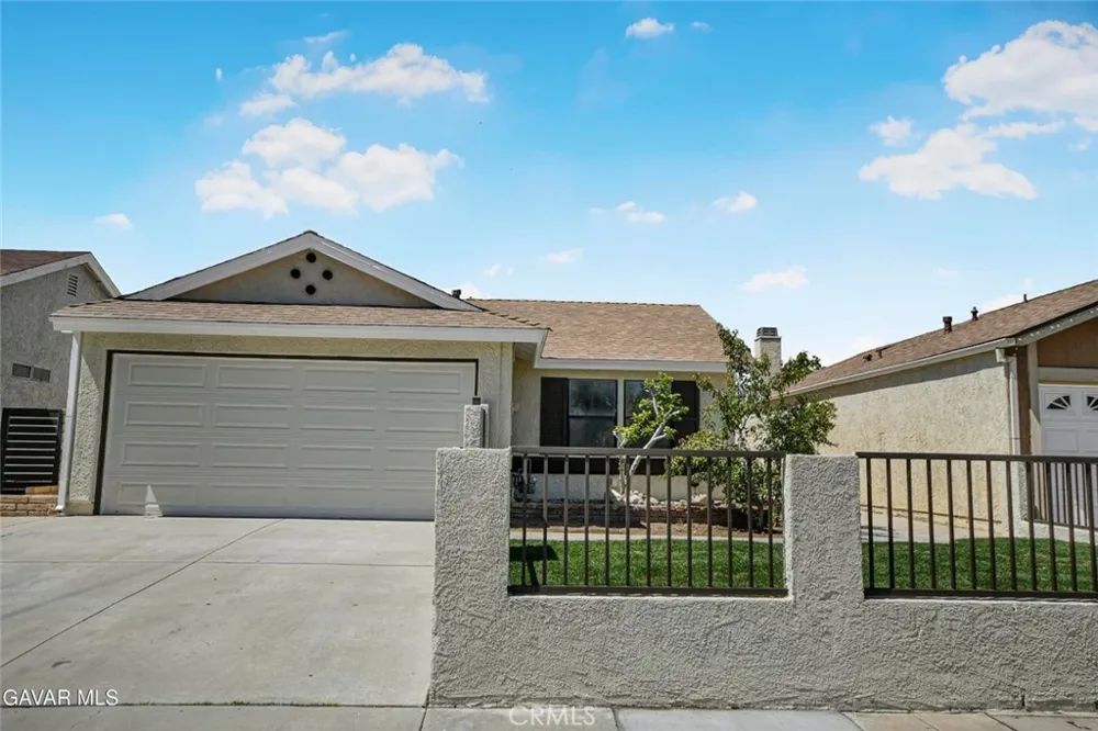 2810 Juniper Drive Palmdale, CA 93550