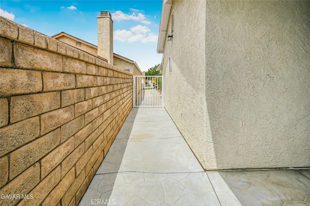 2810 Juniper Drive Palmdale, CA 93550