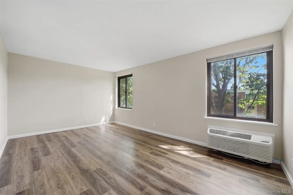 421 Broadway #17 Yonkers, NY 10701