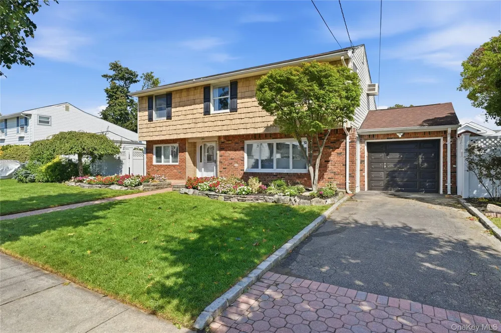 195 Utica Avenue Massapequa, NY 11758