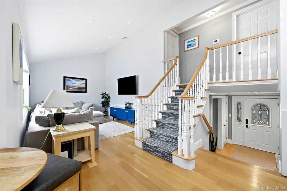 195 Utica Avenue Massapequa, NY 11758