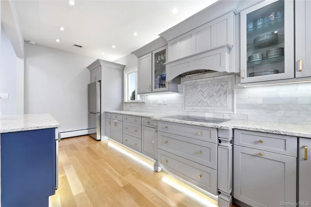 195 Utica Avenue Massapequa, NY 11758