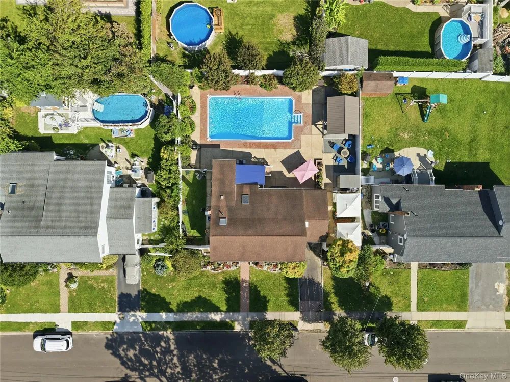 195 Utica Avenue Massapequa, NY 11758