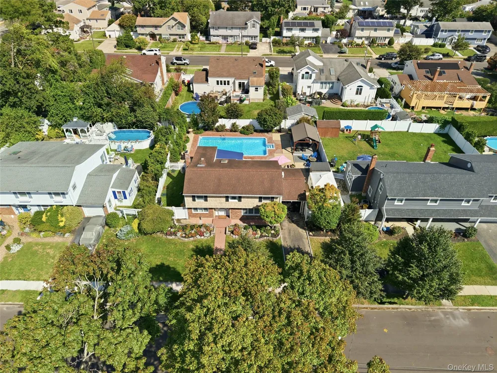 195 Utica Avenue Massapequa, NY 11758