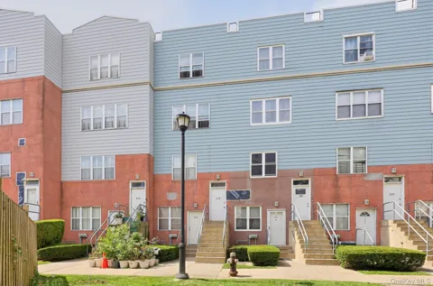 219 Admiral Lane #2219H