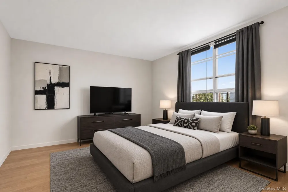219 Admiral Lane #2219H Bronx, NY 10473