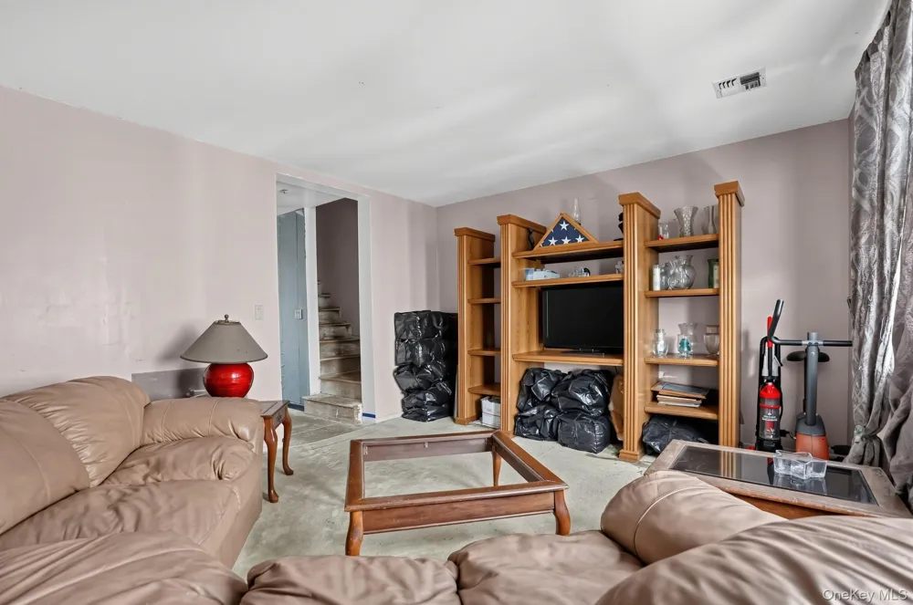 219 Admiral Lane #2219H Bronx, NY 10473