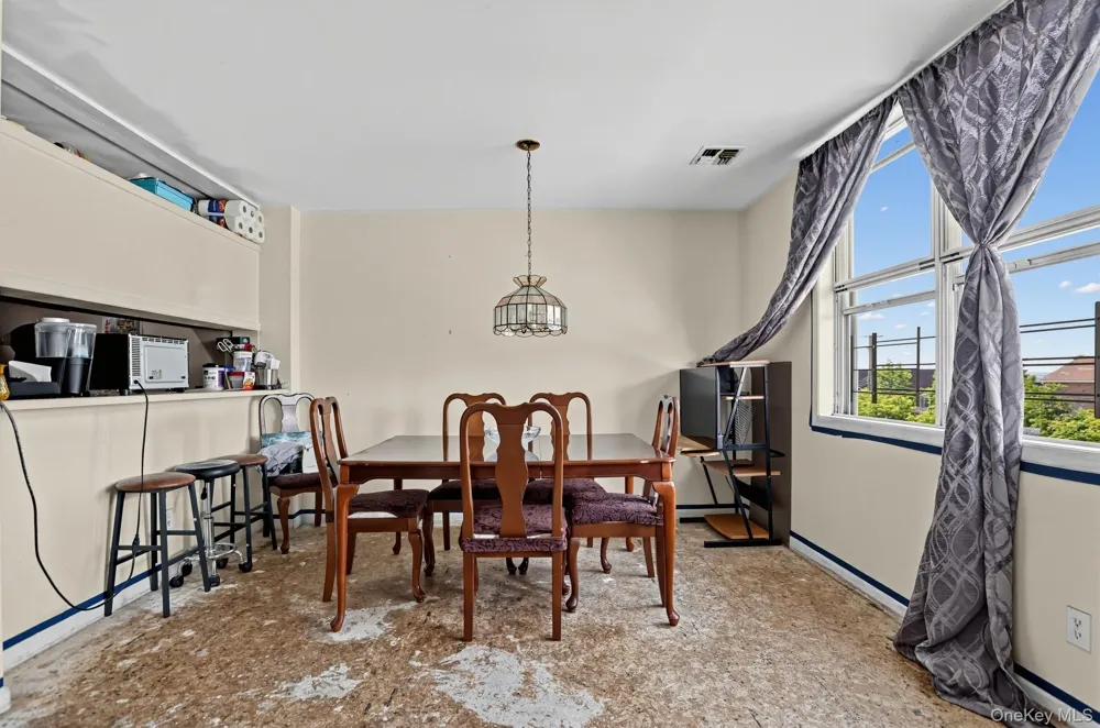 219 Admiral Lane #2219H Bronx, NY 10473