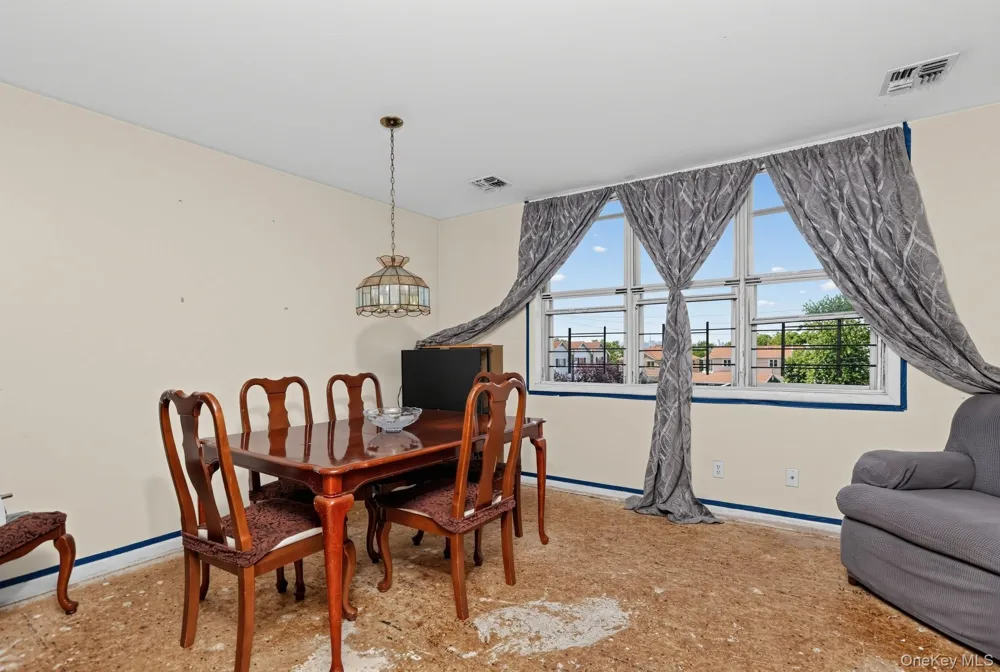 219 Admiral Lane #2219H Bronx, NY 10473