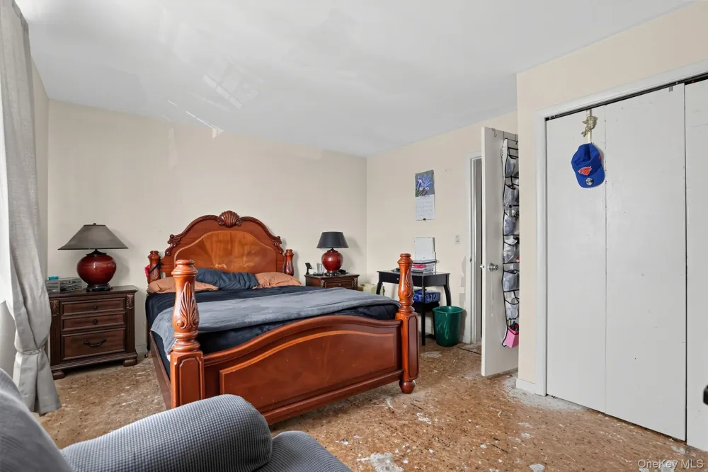219 Admiral Lane #2219H Bronx, NY 10473