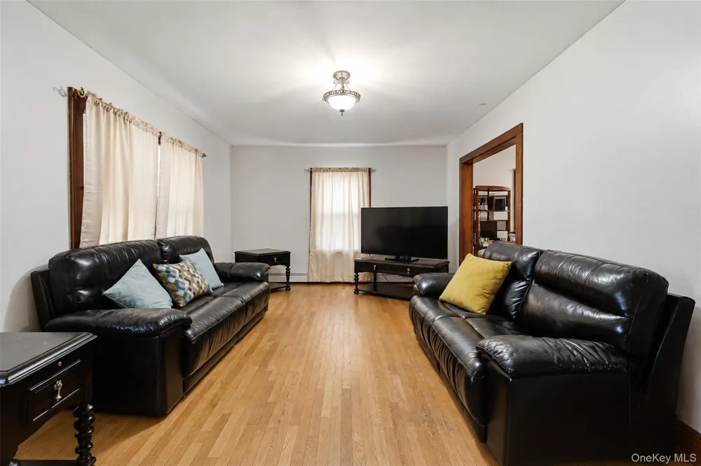 13 Columbia Avenue Middletown, NY 10940
