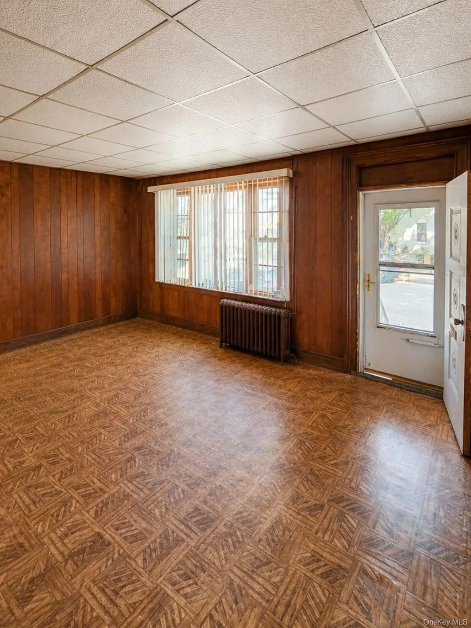 20-42 41st Street Astoria, NY 11105