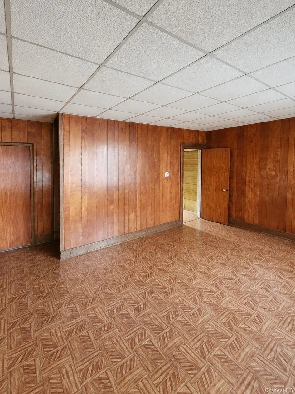 20-42 41st Street Astoria, NY 11105