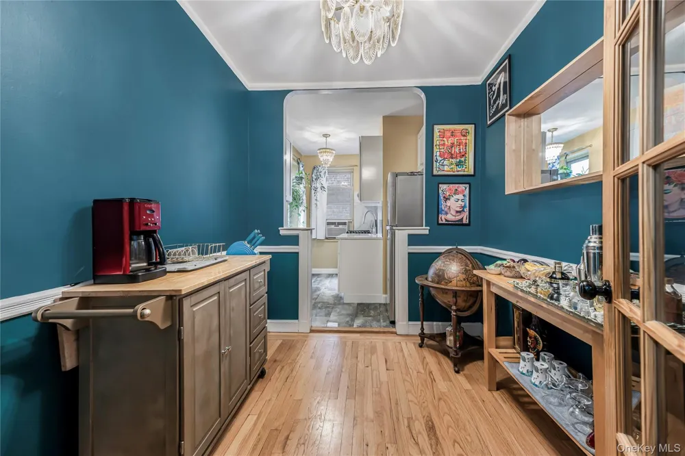 2190 Boston Road #4G Bronx, NY 10462