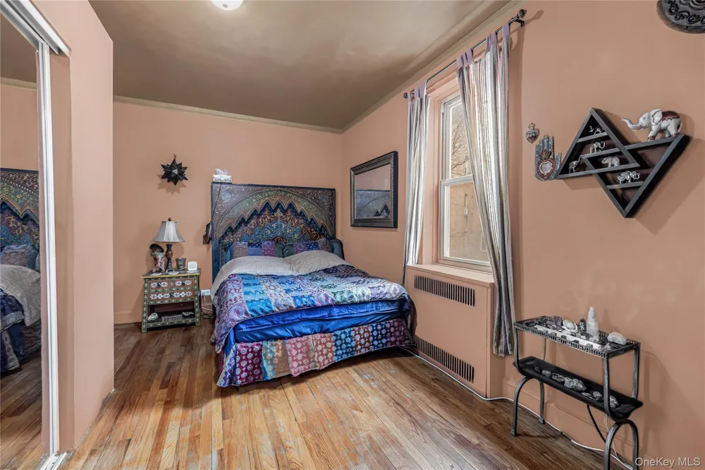 2190 Boston Road #4G Bronx, NY 10462