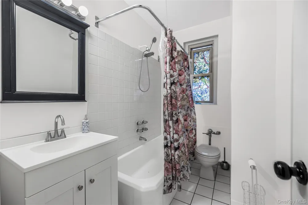 2190 Boston Road #4G Bronx, NY 10462