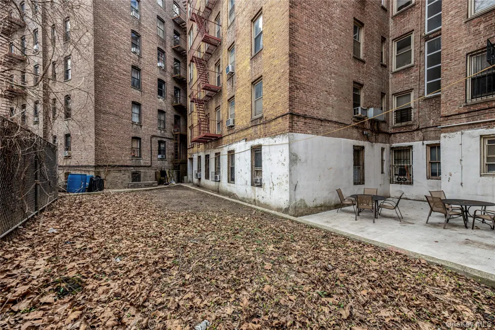 2190 Boston Road #4G Bronx, NY 10462