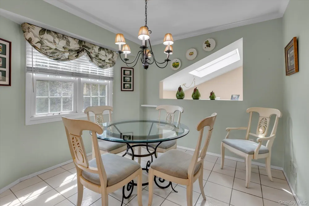 11 Lakebridge Drive S Kings Park, NY 11754