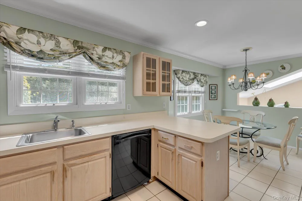 11 Lakebridge Drive S Kings Park, NY 11754