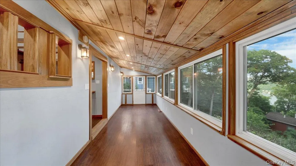 6 Deer Trail Greenwood Lake, NY 10925