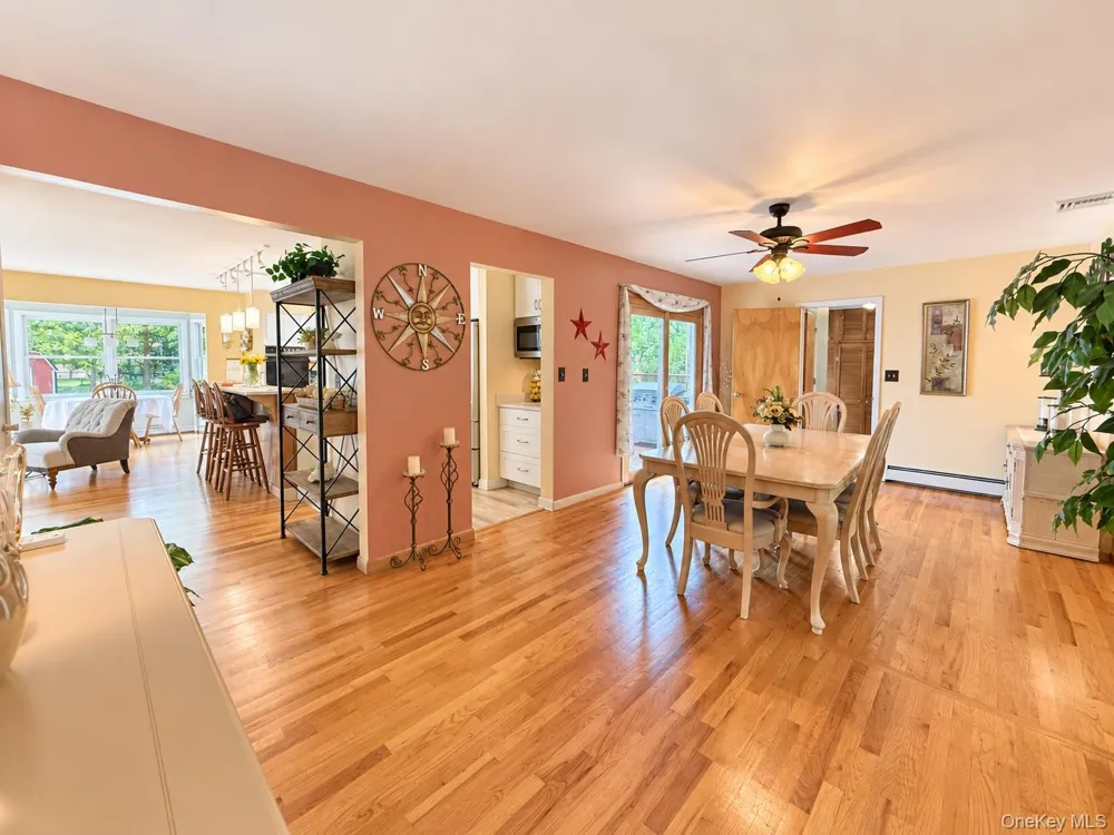 17 Rose Avenue Tillson, NY 12486