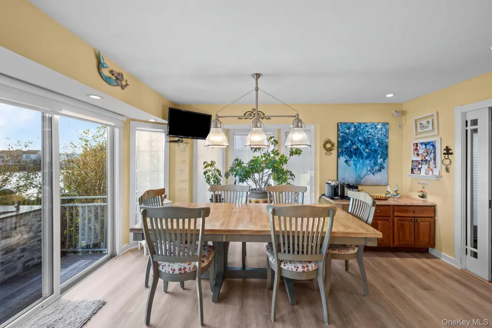 3224 Ann Street Baldwin, NY 11510