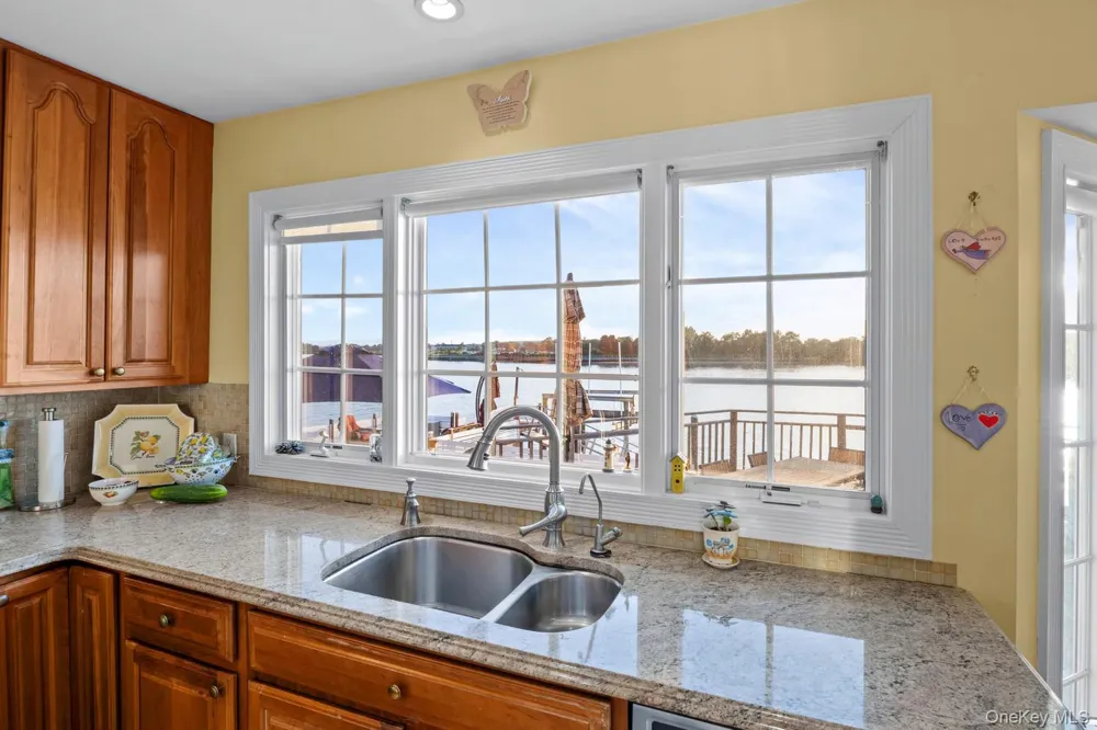 3224 Ann Street Baldwin, NY 11510