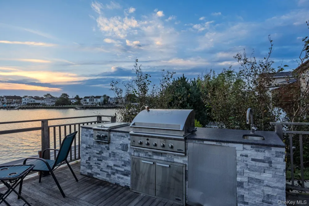 3224 Ann Street Baldwin, NY 11510