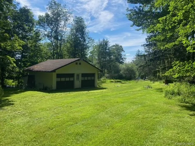 10 Lakeview Road Kenoza Lake, NY 12750
