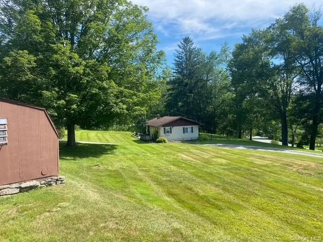 10 Lakeview Road Kenoza Lake, NY 12750