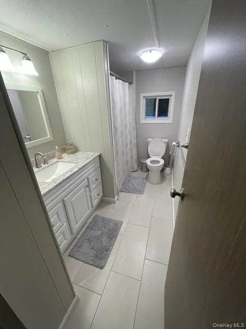 10 Lakeview Road Kenoza Lake, NY 12750
