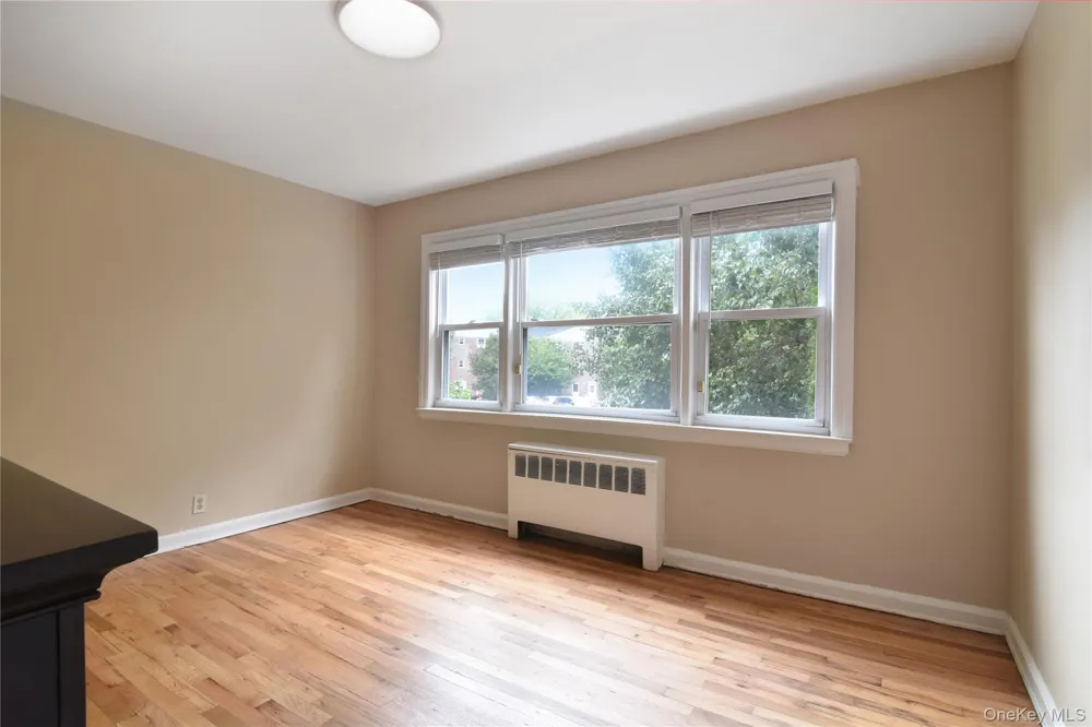 17 Leewood Circle #4R Eastchester, NY 10709