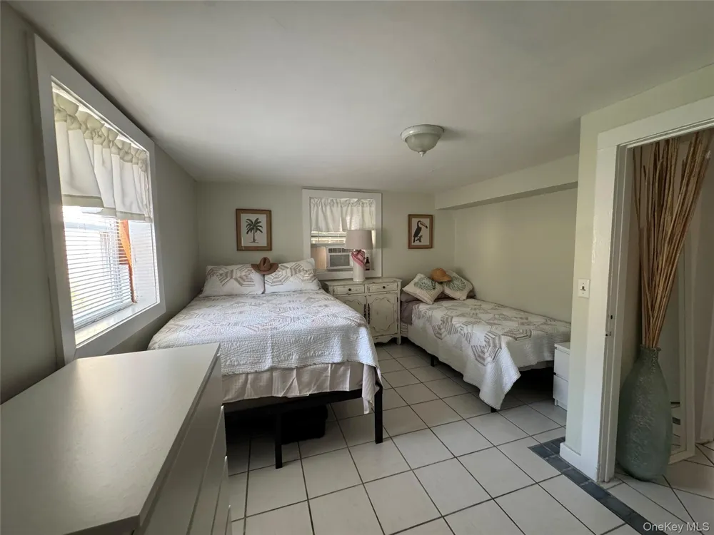 3 Clayton Avenue East Atlantic Beach, NY 11561