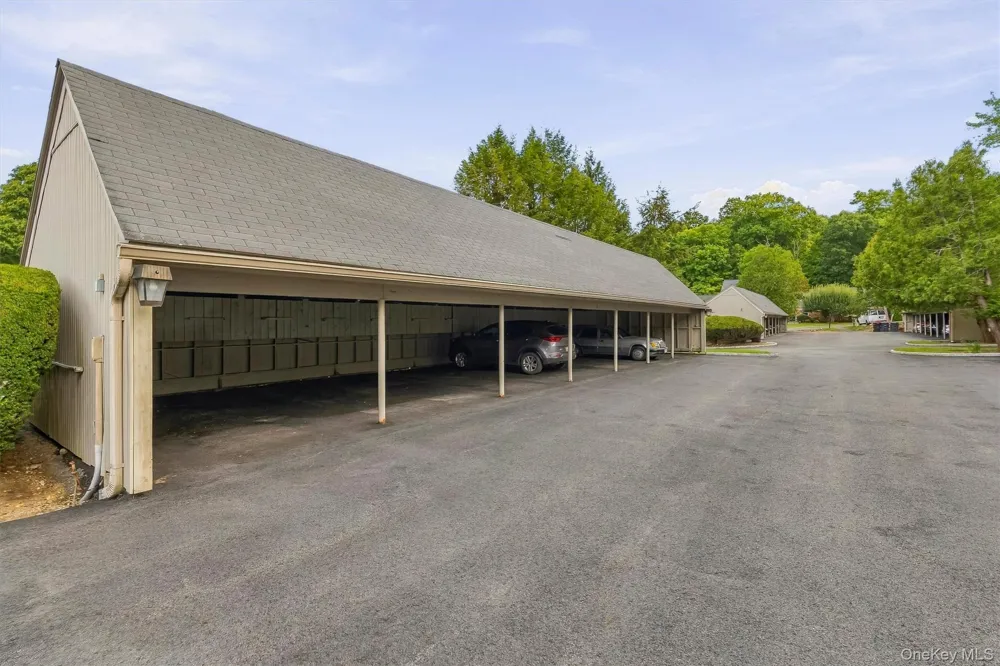 175 Heritage Hills #D Somers, NY 10589