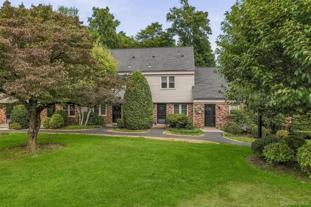 175 Heritage Hills #D Somers, NY 10589