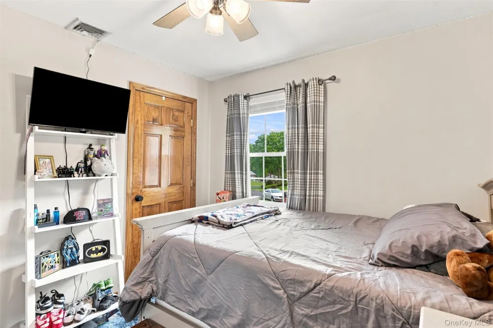4 Aspen Court Wappingers Falls, NY 12590