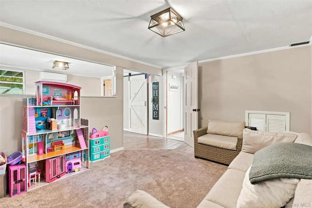 4 Aspen Court Wappingers Falls, NY 12590