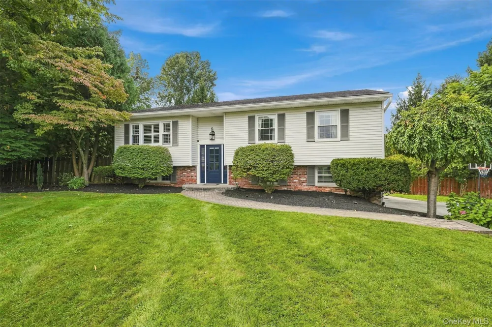 4 Aspen Court Wappingers Falls, NY 12590