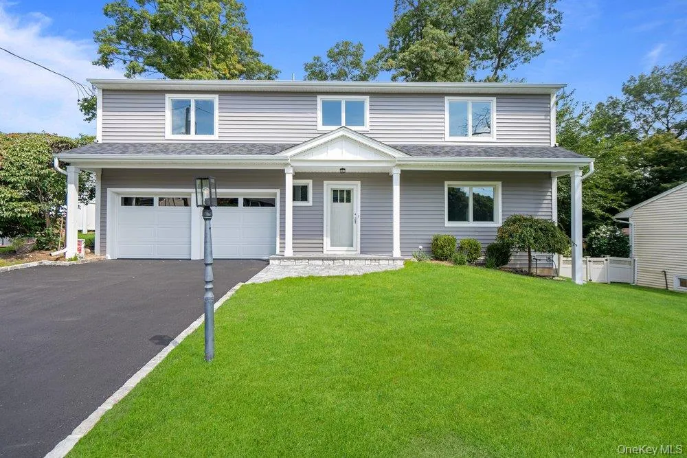 185 Harvard Drive #L Plainview, NY 11803