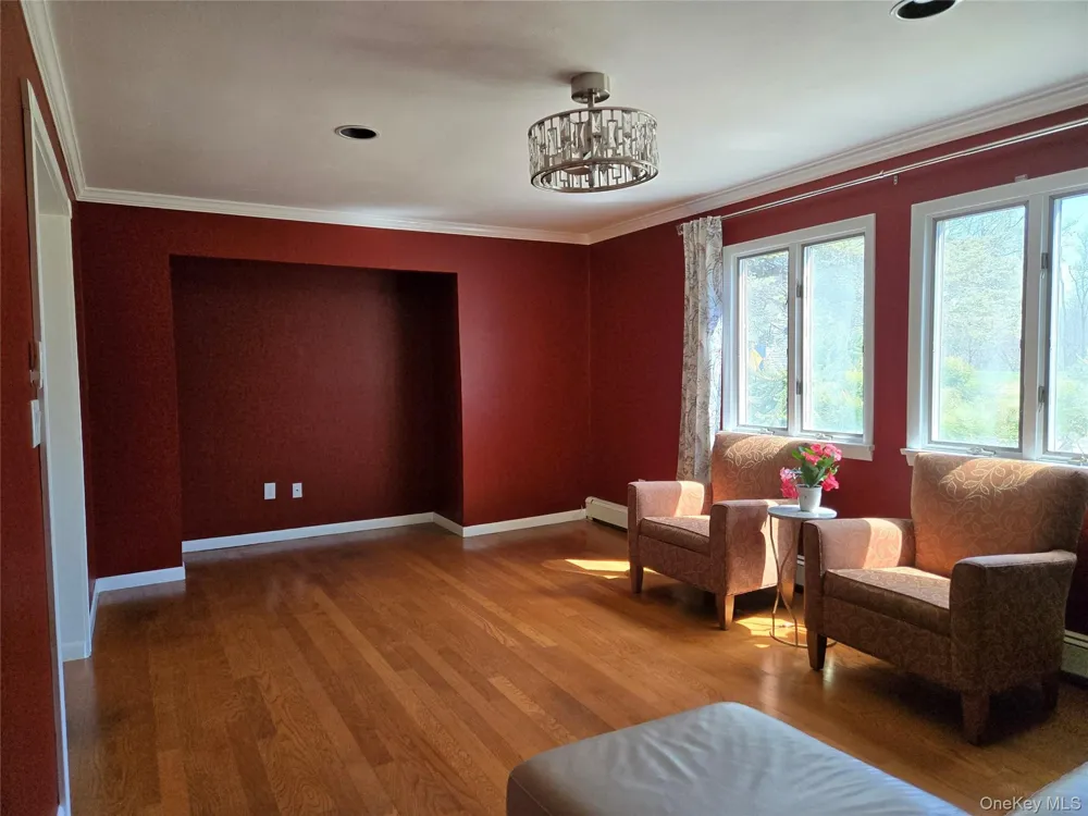 2585 Farsund Drive Yorktown Heights, NY 10598