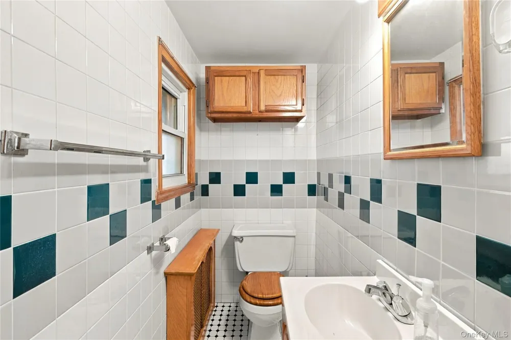 9413 108th Street Richmond Hill, NY 11419