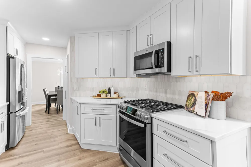 4291 Foxpointe Drive #53 West Bloomfield, MI 48323
