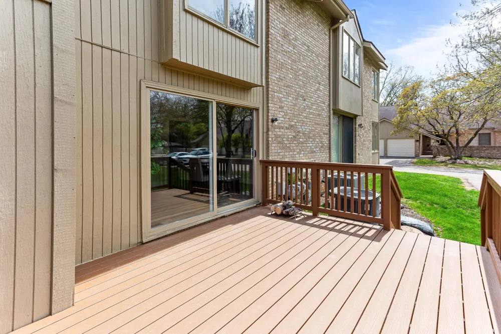 4291 Foxpointe Drive #53 West Bloomfield, MI 48323