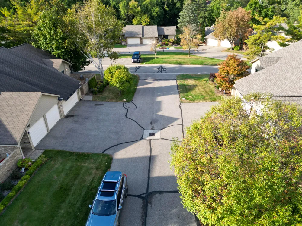4291 Foxpointe Drive #53 West Bloomfield, MI 48323