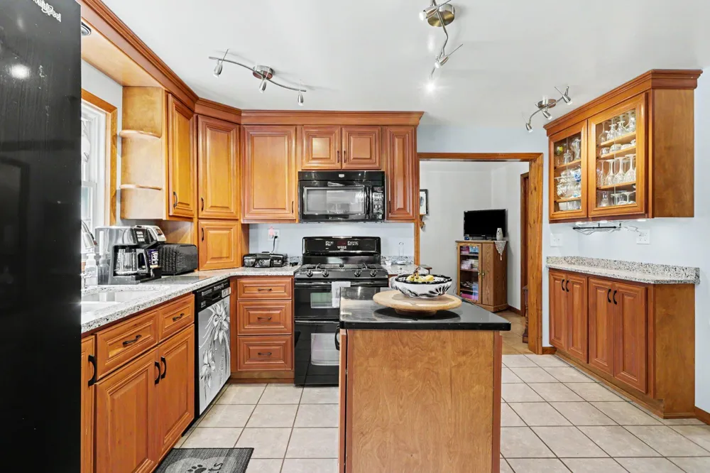 722 Golden Avenue Battle Creek, MI 49014