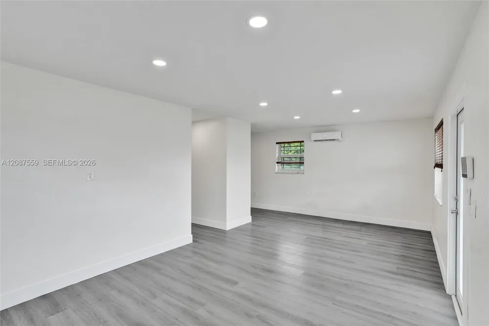 1341 NW 75th St Miami, FL 33147