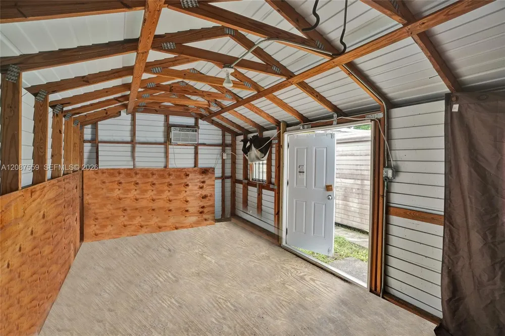 1341 NW 75th St Miami, FL 33147