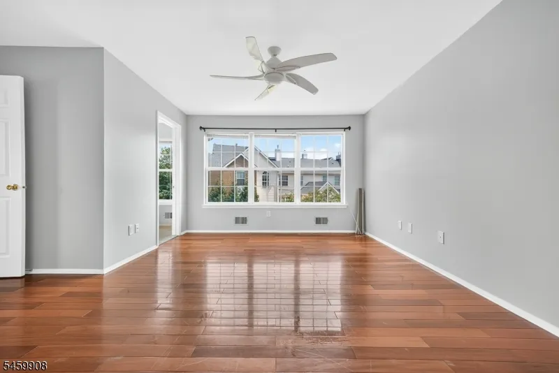 216 Copeley Way North Brunswick, NJ 08902